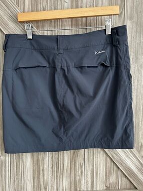 Columbia Women’s Saturday Trail™ Skort - Grey - Size 10